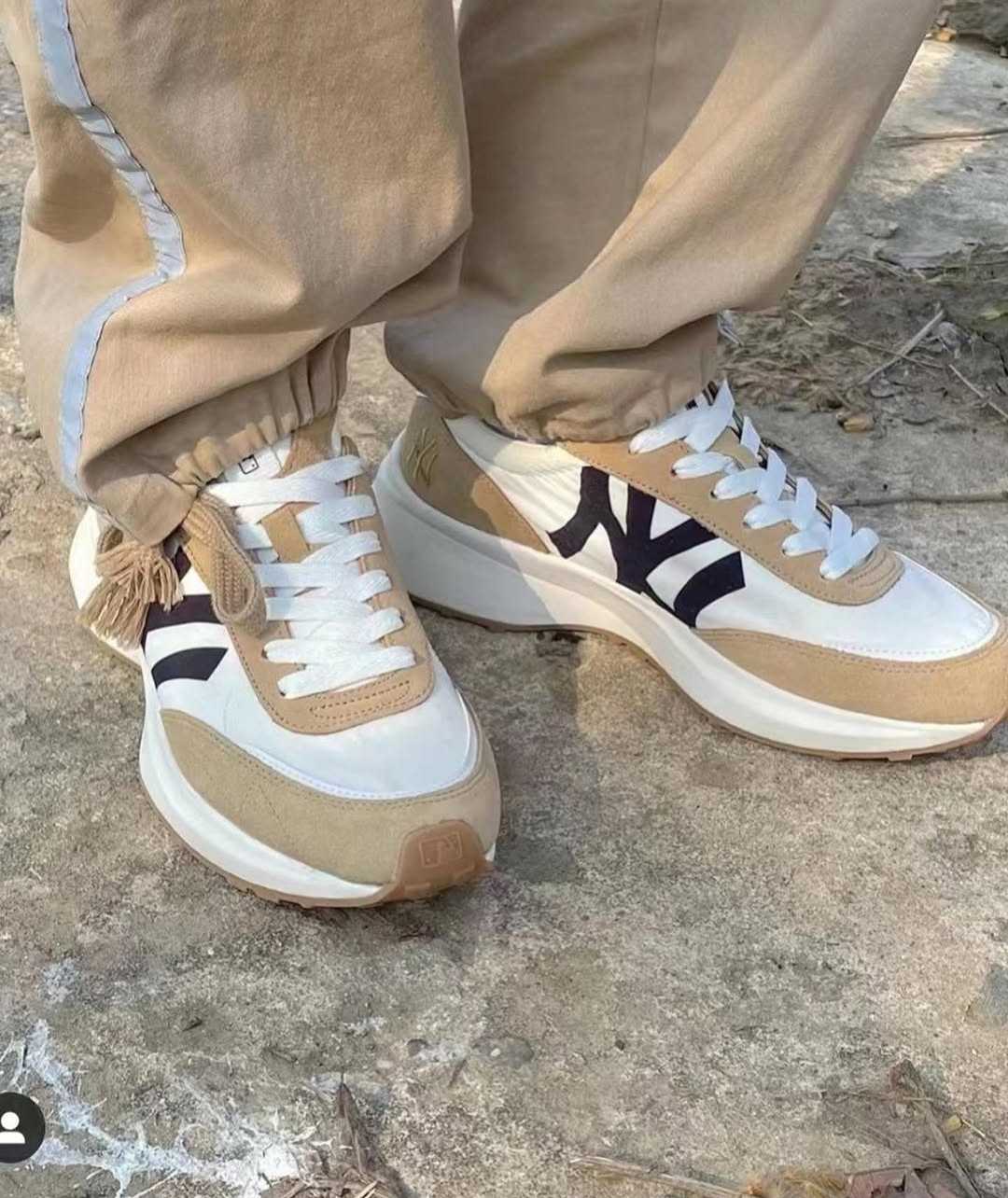 🚨Clearance Sale🚨 sz.44 MLB Chunky Jogger สีดำ สีขาวครีม สีน้ำตาล สีเทา สีกรม สีชมพู