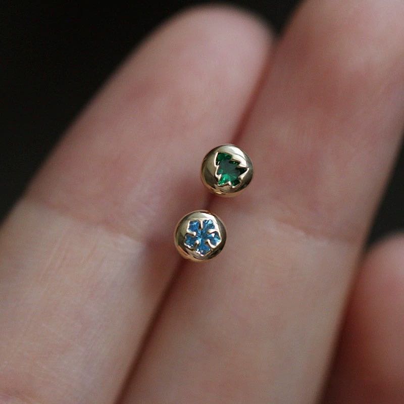 XMAS หมุดทองลายหิมะ ต้นคริสมาสเขียวใส แป้นใส