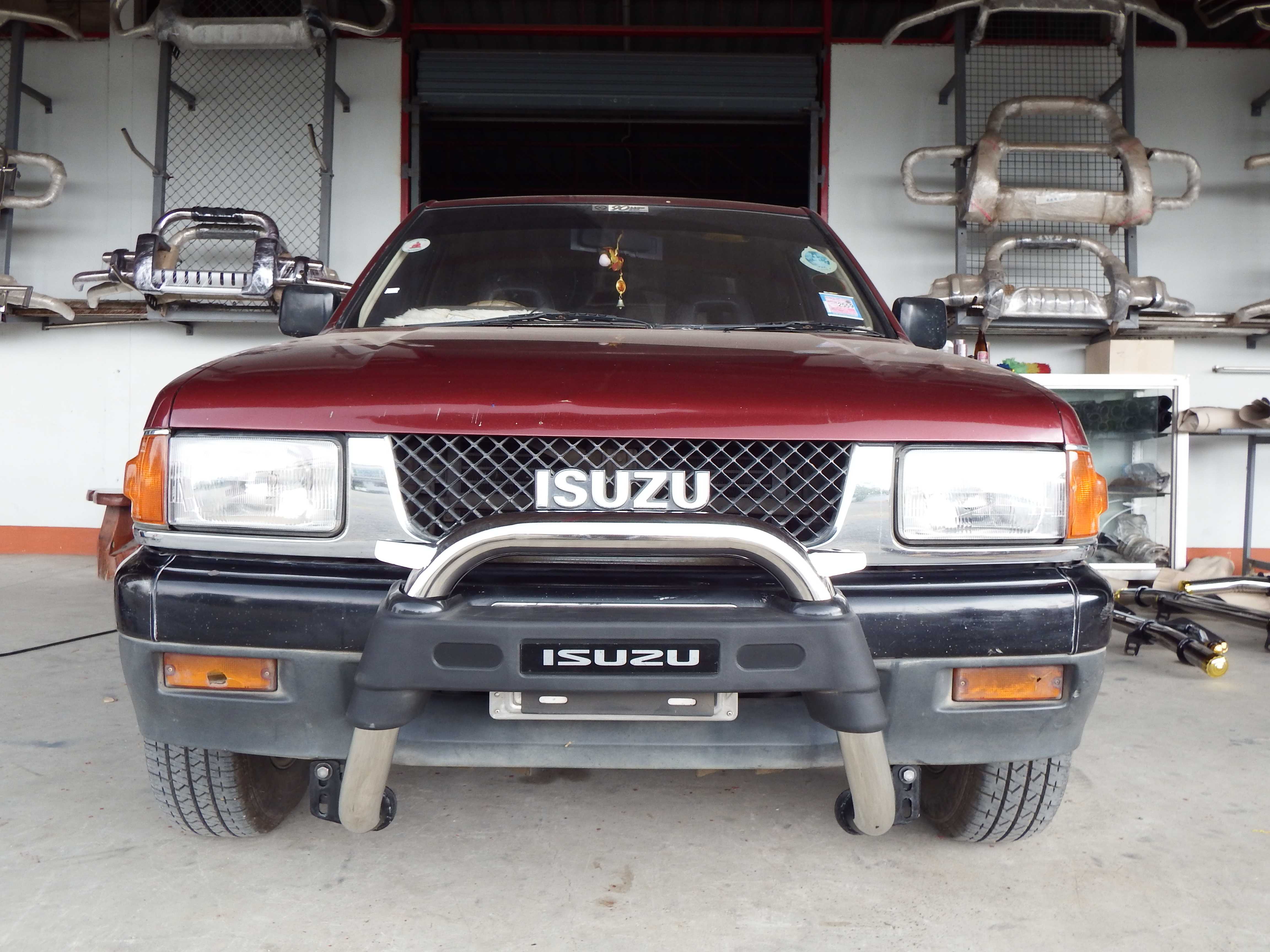 กันชนหน้า 4WD