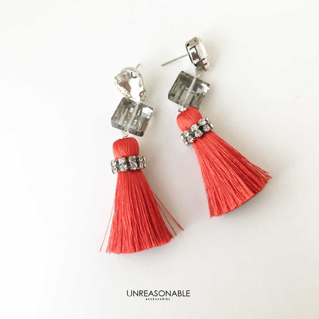 ต่างหูพู่ Tassel Earrings : UA0643-05 #Red #Tassel #Drop #Earrings #CP2001