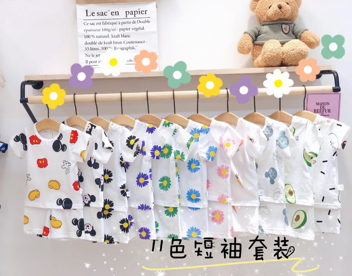 เสื้อ+กางเกง (size110/120)