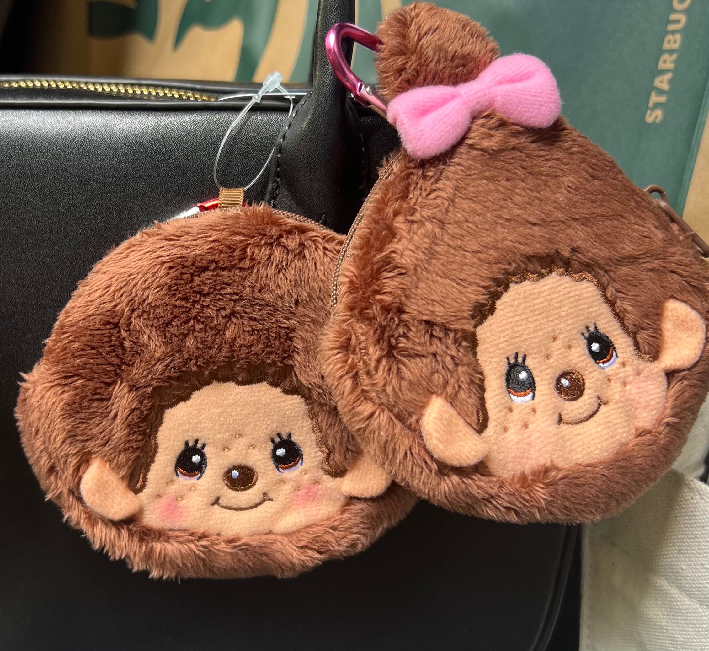 Monchhichi Coin Purse Case Carry กระเป๋าเหรียญแบบมีตัวเกี่ยว