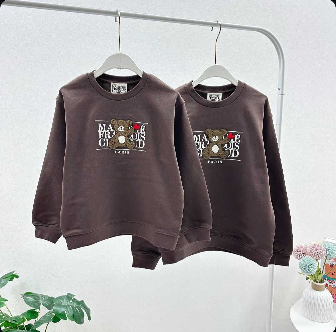 BEAR CLASSIC LOGO SWEATSHIRT
