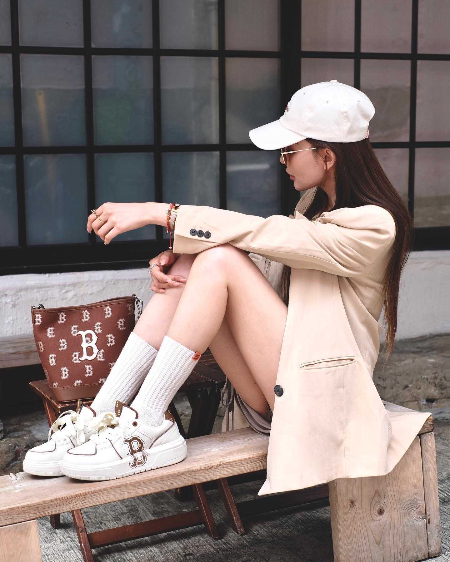 🔥Sale🔥MLB Chunky Liner Classic Monogram   รองเท้าเสริมส้นสีขาว NY ดำ / สีครีม B น้ำตาล