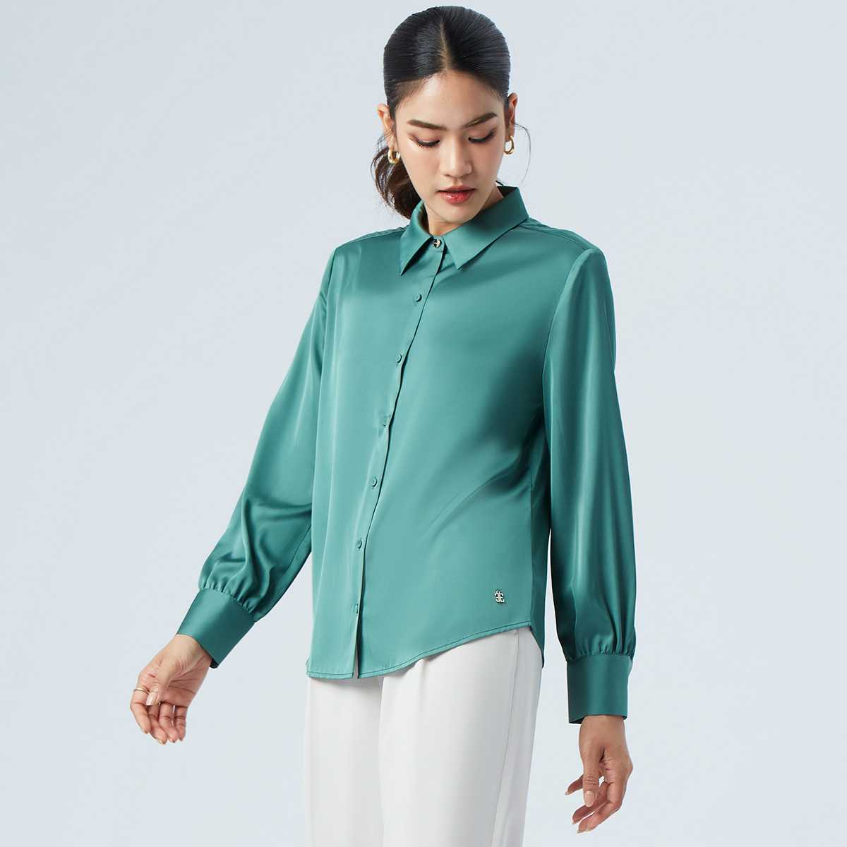 เสื้อเชิ้ตผ้าซาตินมันวาว | Satin Sheen Shirt | 04852