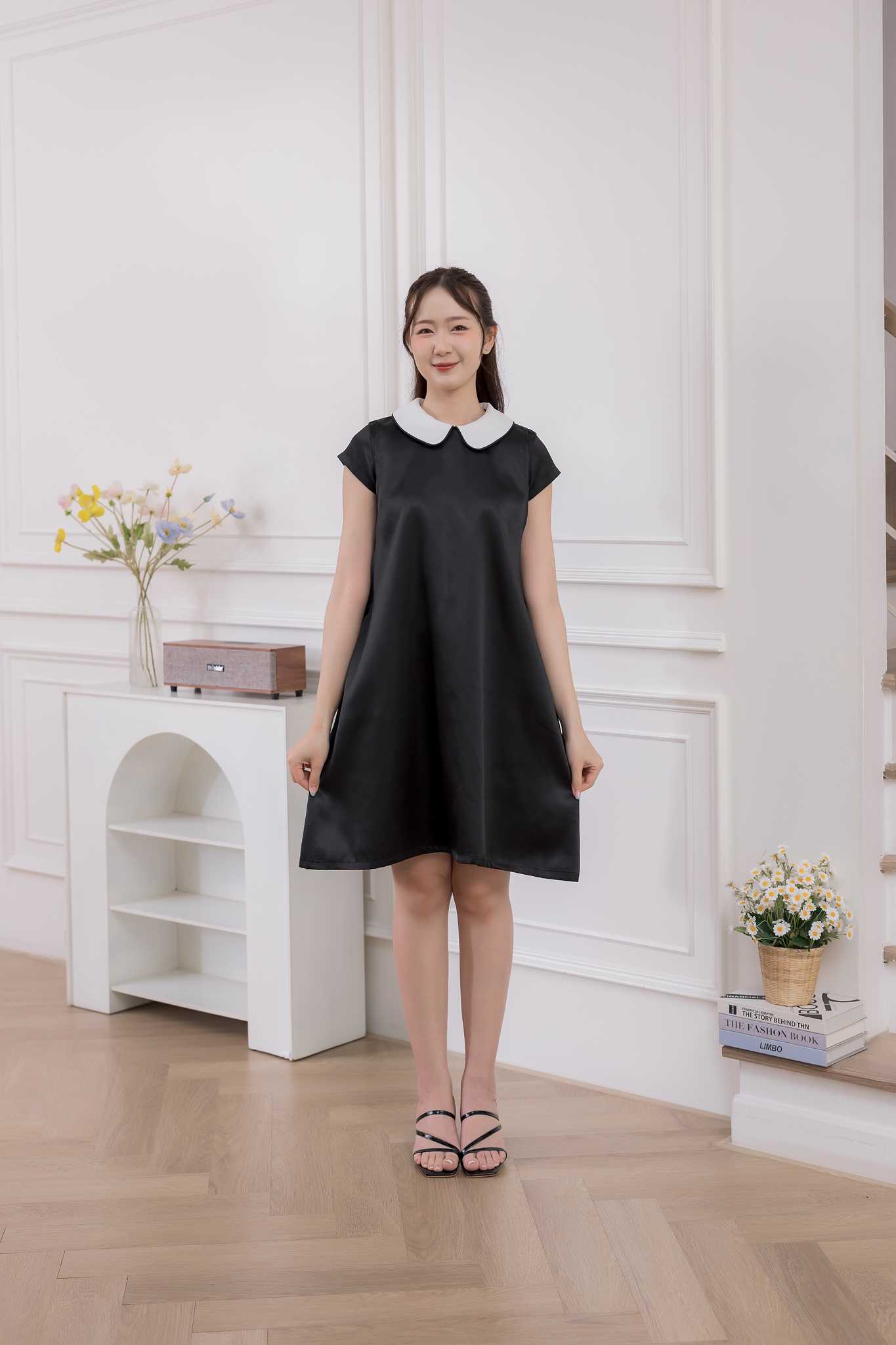 เดรสให้นม Black lotus dress