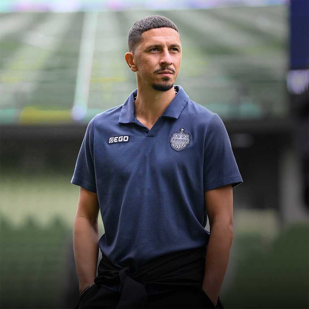 EGO x BRUTD เสื้อโปโลเบสิกคอวีไขว้ ACL