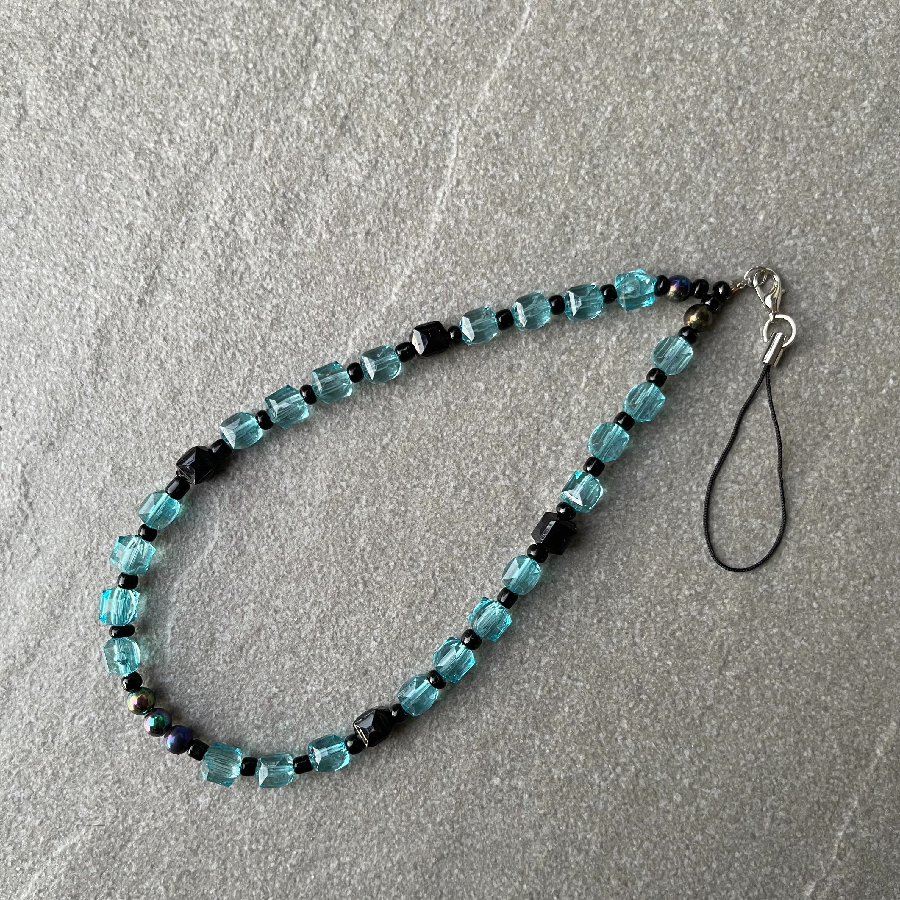 ☻︎ พร้อมส่ง ☻︎ (Ready to ship!) Gorgeous Phone Strap