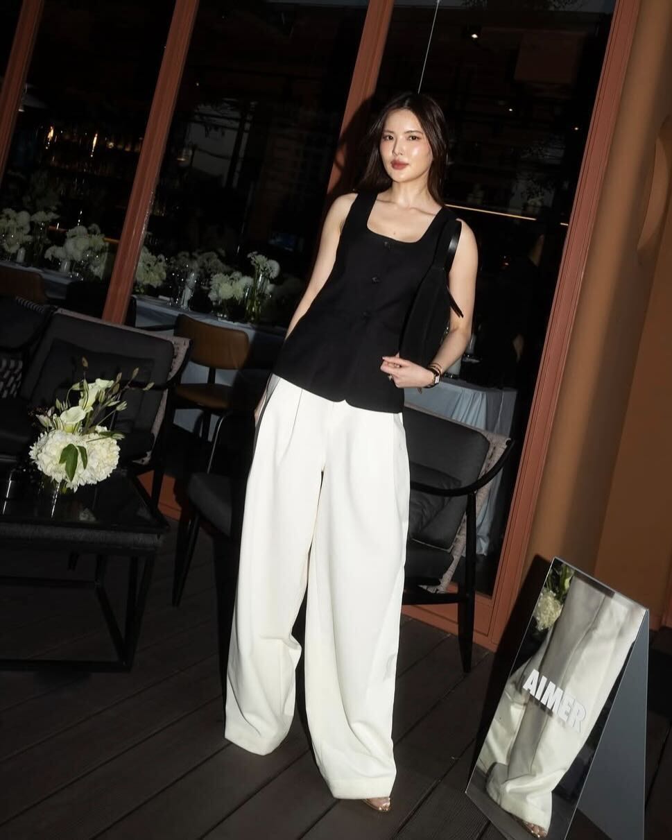 AIMER - U-Neck Suit Vest