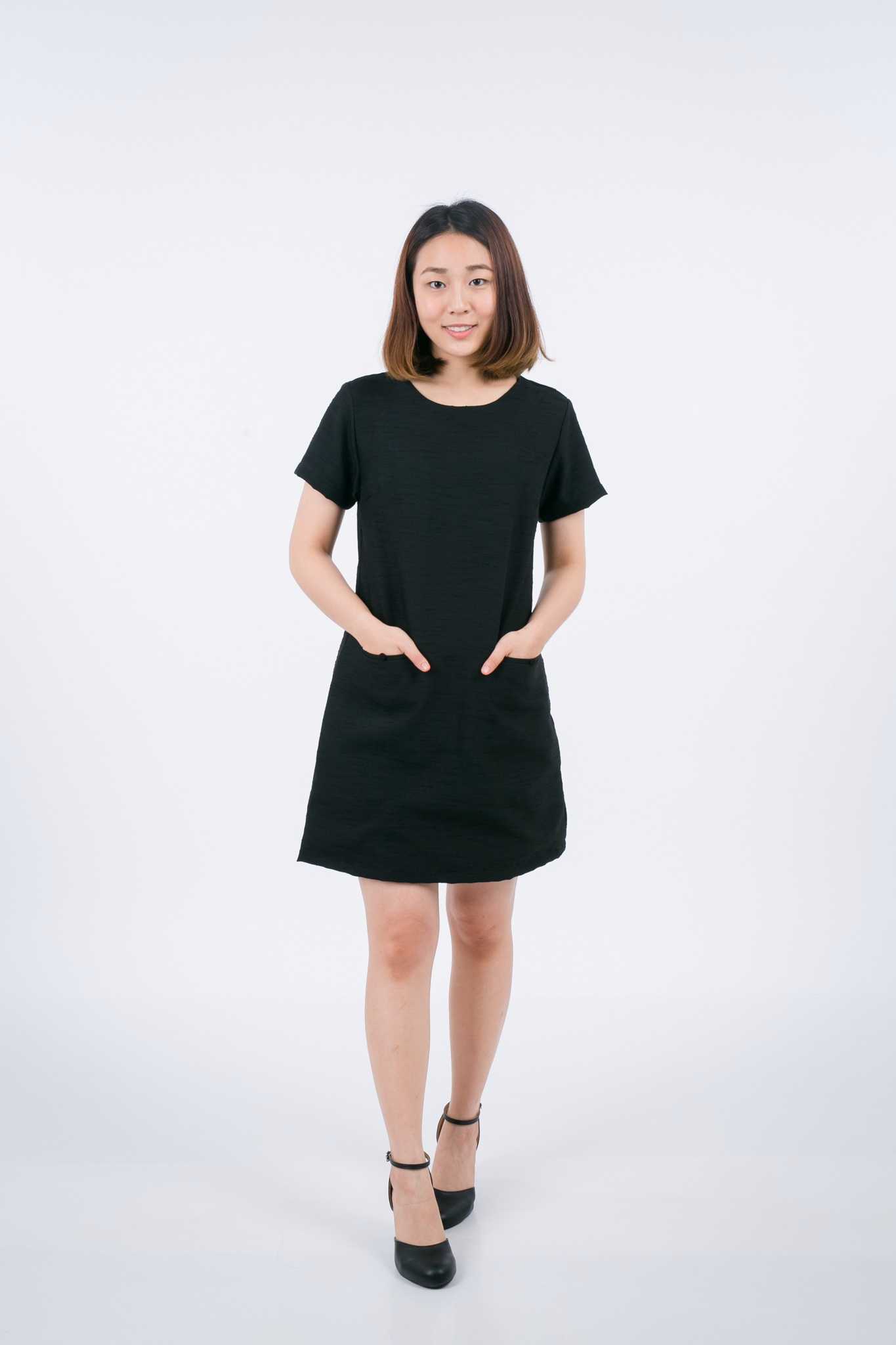 ชุดให้นม Black pocket dress 