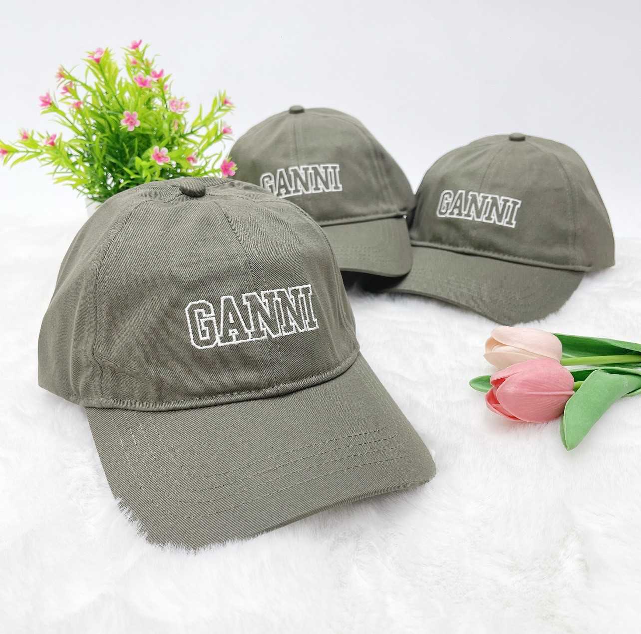 Ganni logo Basic Cap (Khaki)