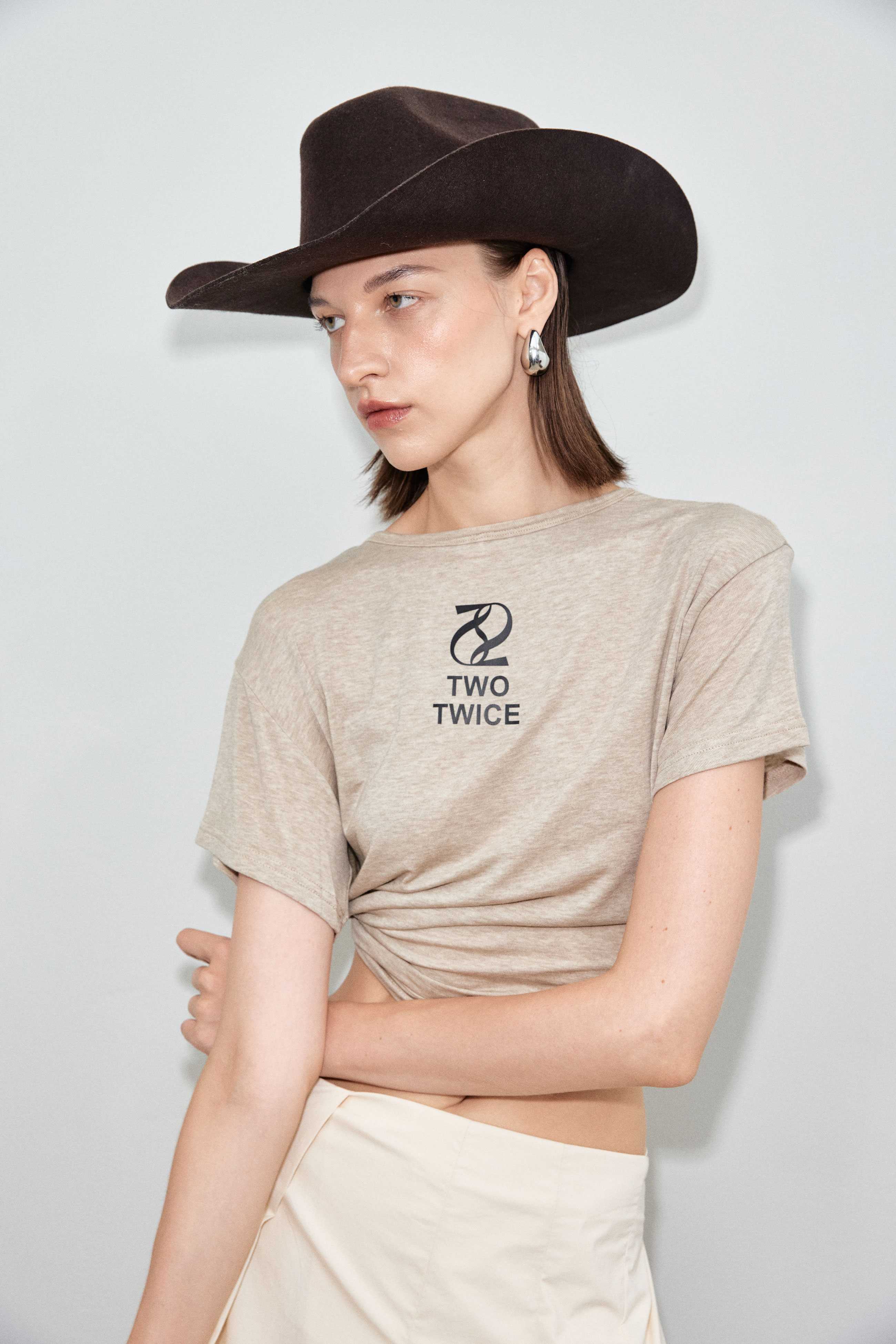 Ultra soft t-shirt - Black, Purple, Brown melange, Grey