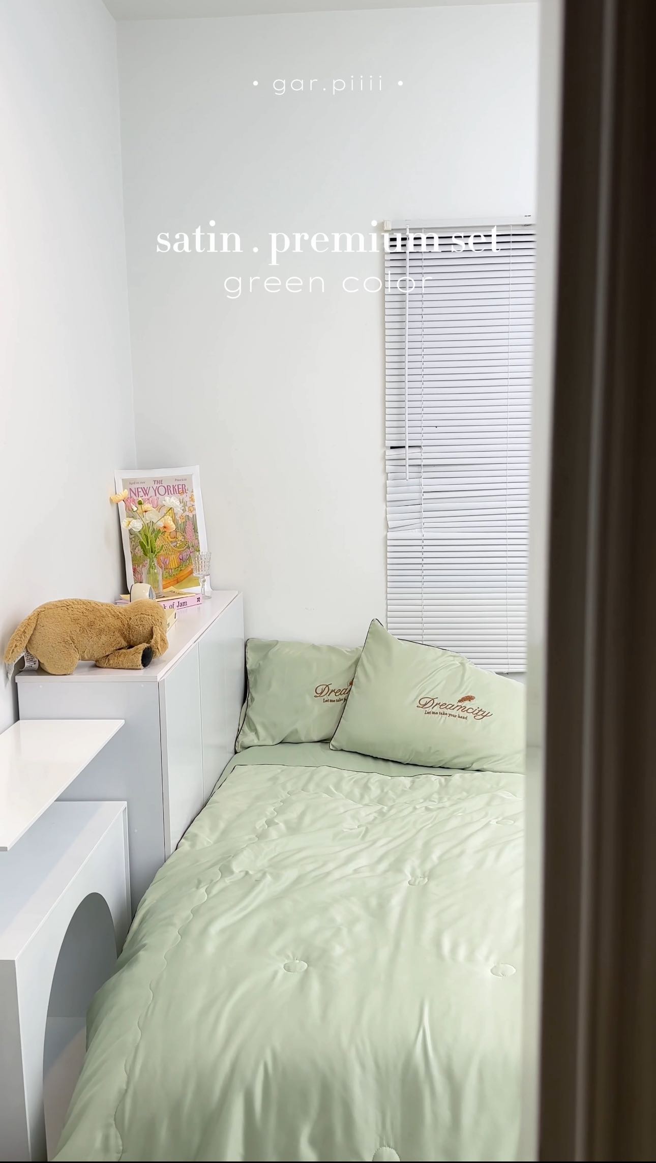 satin premium : green color
