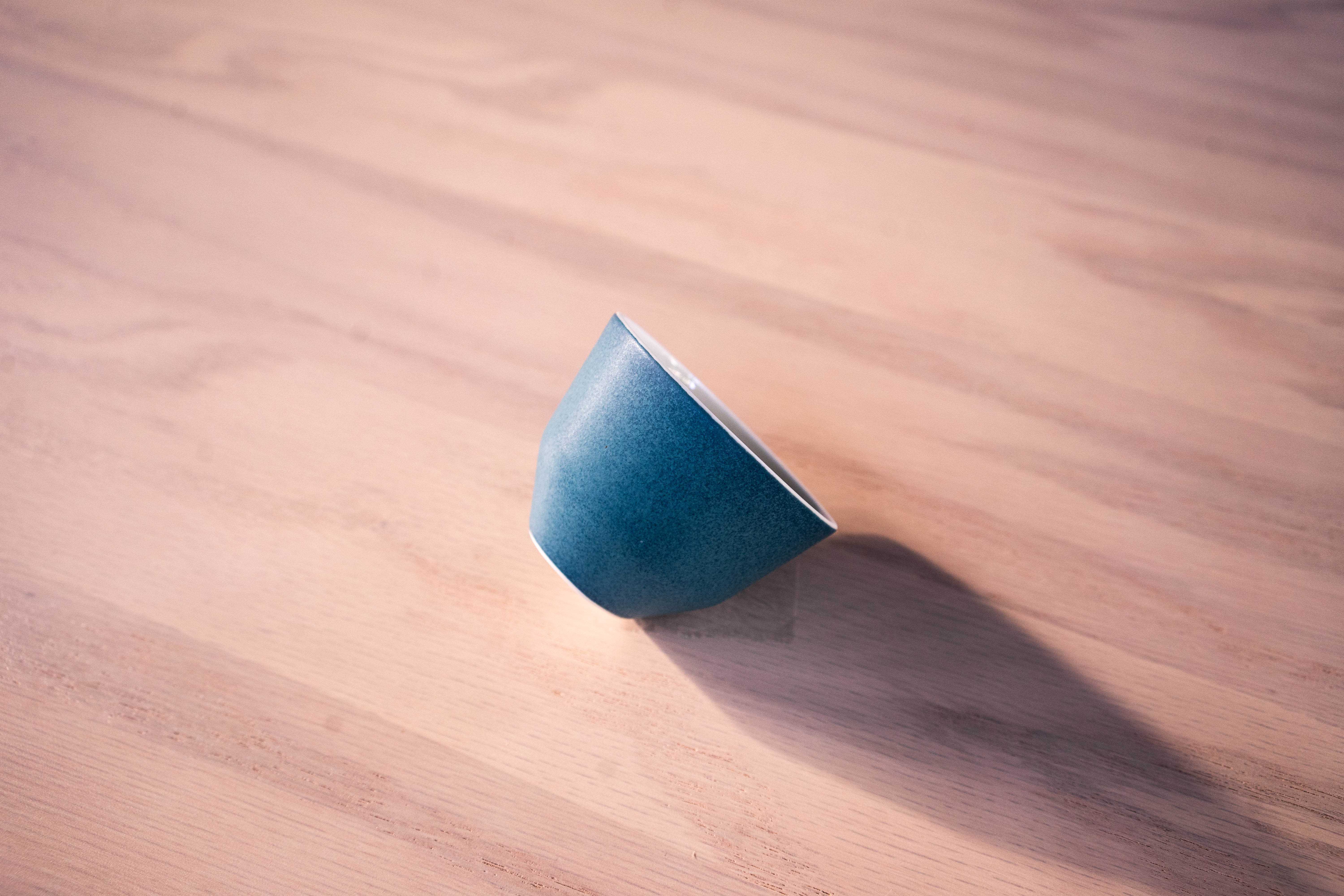 Size A3 - Space Blue, แก้ว MK Studio, Copenhagen, Denmark ทำจาก porcelain (ceramic) คุณภาพสูง