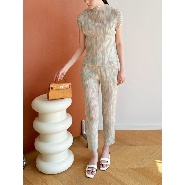 2MUAY รุ่น GJO11534 / GJO11536 เซ็ตอัดพลีท HIGH NECK PRINTED PLEATED SET 5 สี FREE SIZE