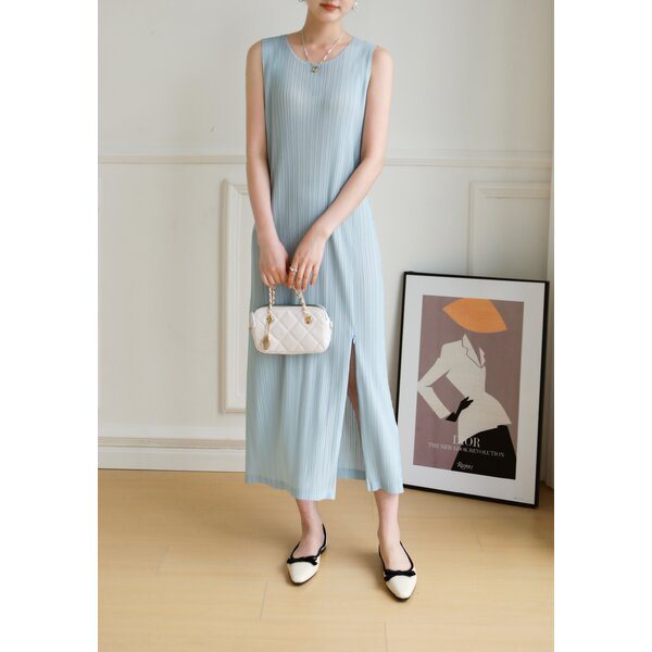 ปรับราคาลง! 2MUAY รุ่น GJO1140 เดรสพลีทคุณภาพ SLEEVELESS SIDE SPLIT PLEATED DRESS 5 สี FREE SIZE