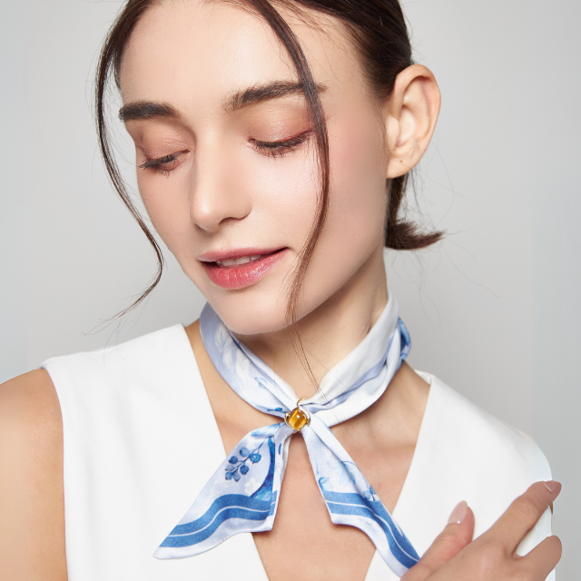 Liber Loop Scarves 