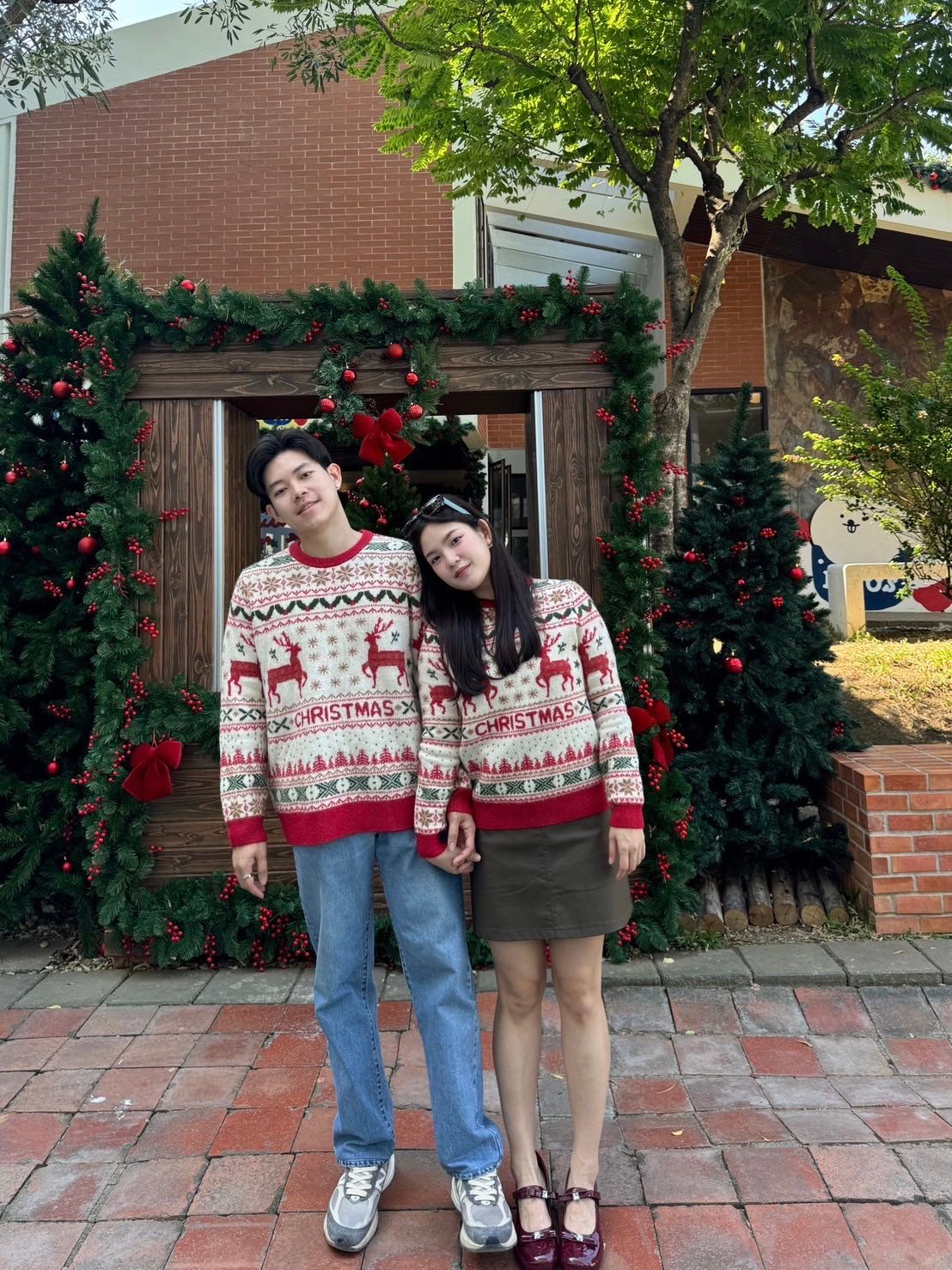M221 : Christmas top