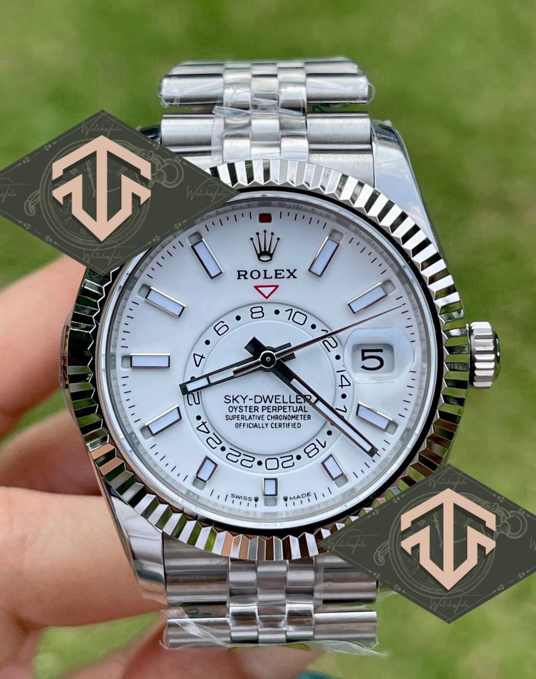 Rolex Sky-Dweller Ref.326934-0004 42mm. White Dial ZF