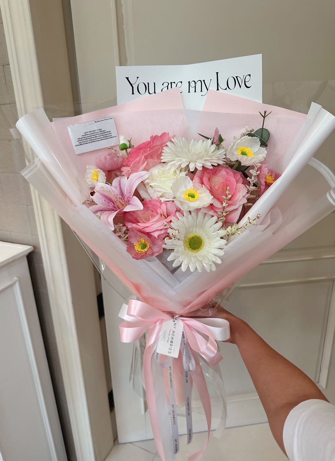 ช่อดอกไม้ประดิษฐ์โทนชมพูขาว