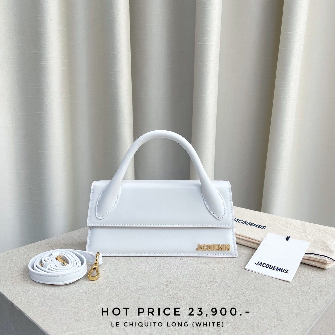 Jacquemus Le Chiquito long - white