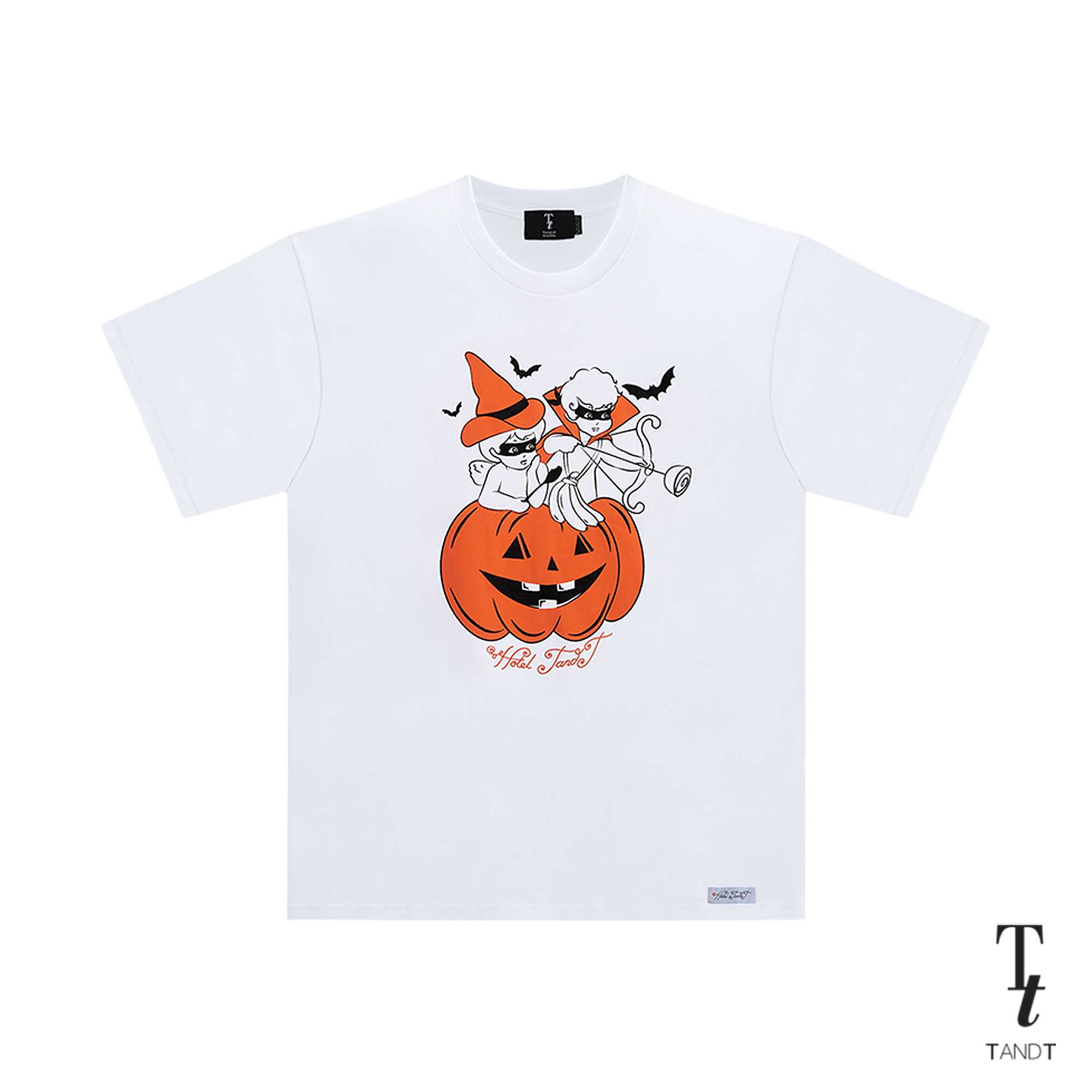 HotelTandT x BewVaraporn - (TRICK OR TREAT) PUMPKIN-HALLOWEEN SCREEN OVERSIZE COTTON T-SHIRT
