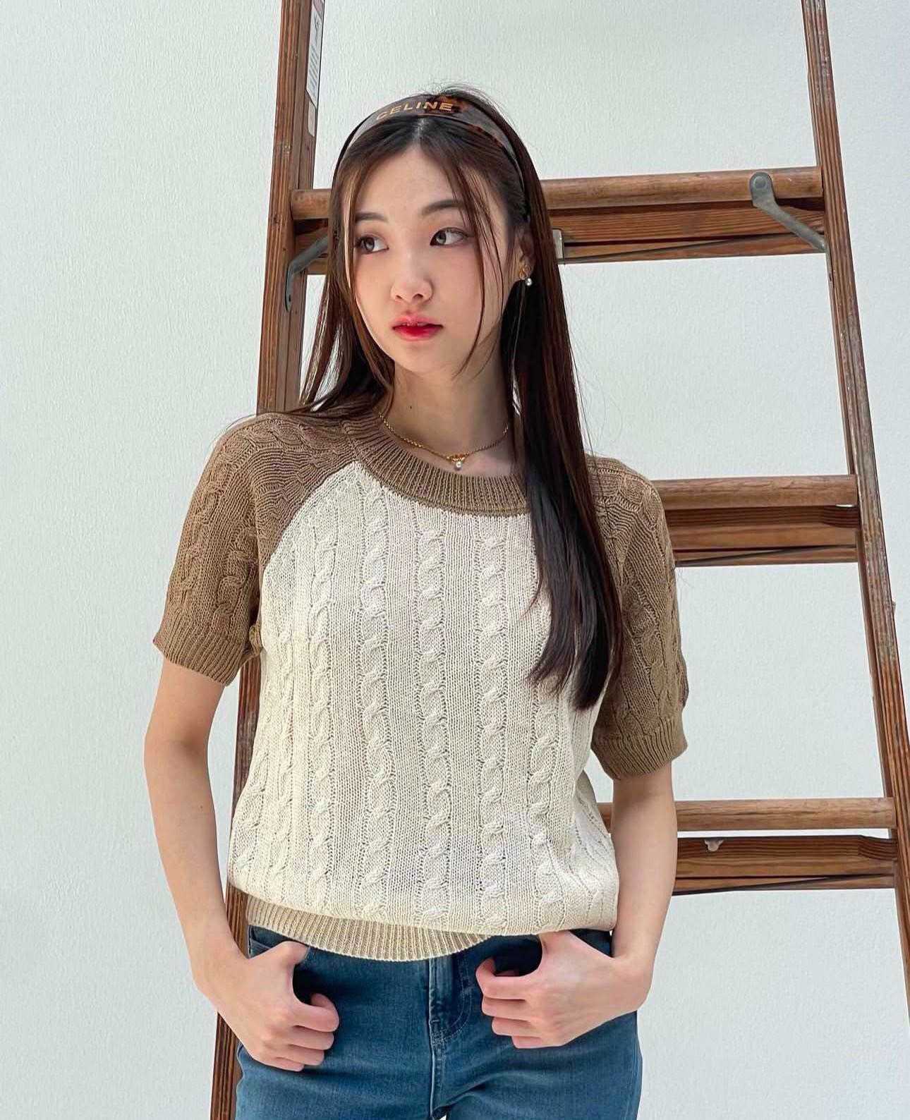Knit t-shirt // เสื้อไหมพรม