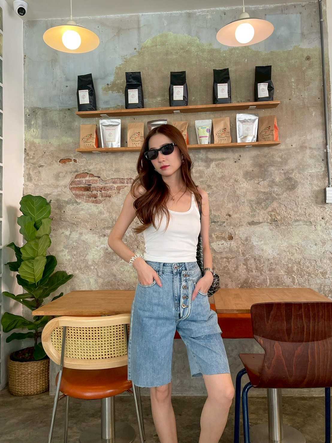 LiLisa pants - กางเกงยีนส์สามส่วน