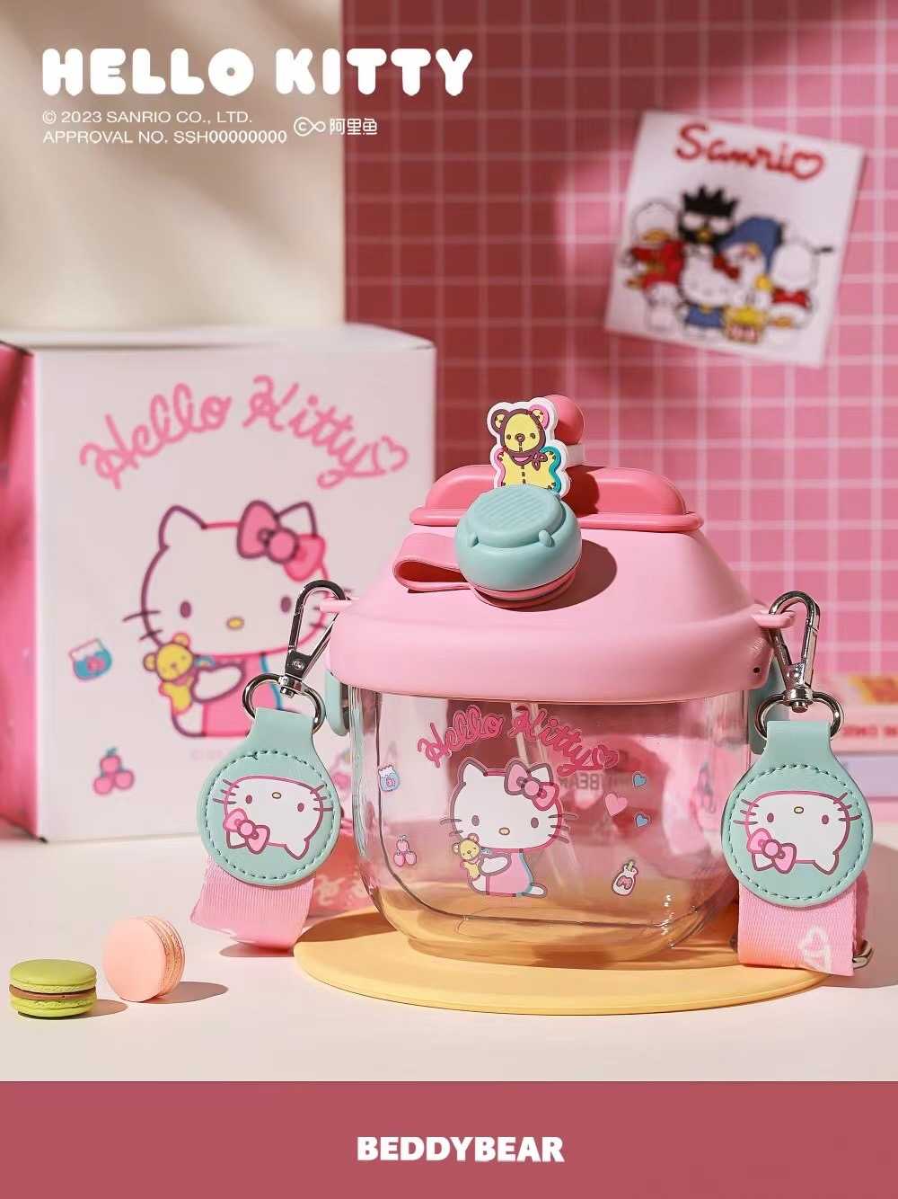 BeddyBearXKitty กระติกน้ำใสไตรตัน 2In1 ฝาหลอดดูดและยกดื่ม พร้อมสายสะพาย  รุ่น BB012-002KT 700 ml.