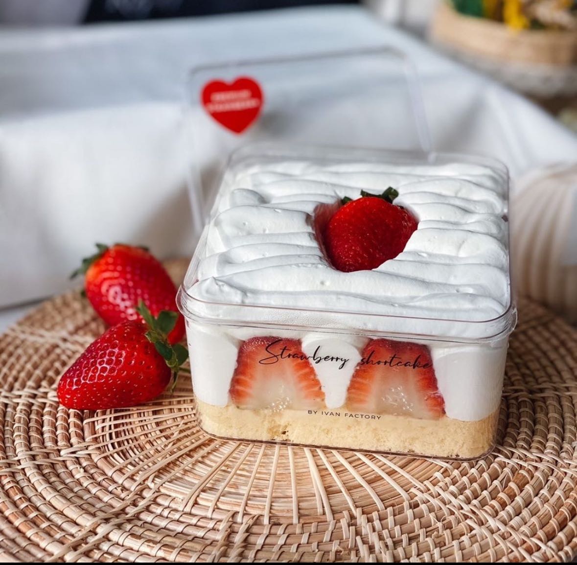 Strawberry shortcake (Pre-order)