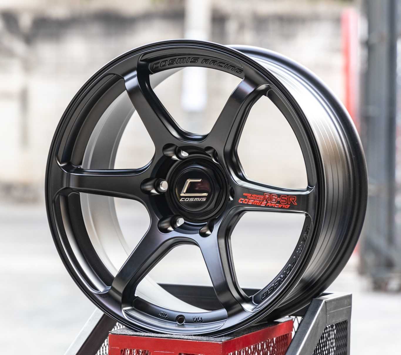 แม็กซ์ RG-SR 18X8.5 6x139.7 ET15 CB.106.1 BLK(R)XZ/M5  (สีดำด้านCNCตัวหนังสือแดง)