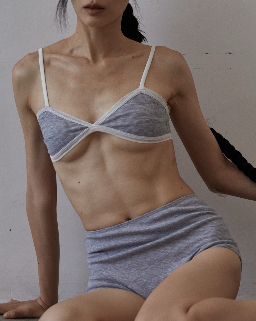 MISTYSTORAGE HUGGING GLEY BRA