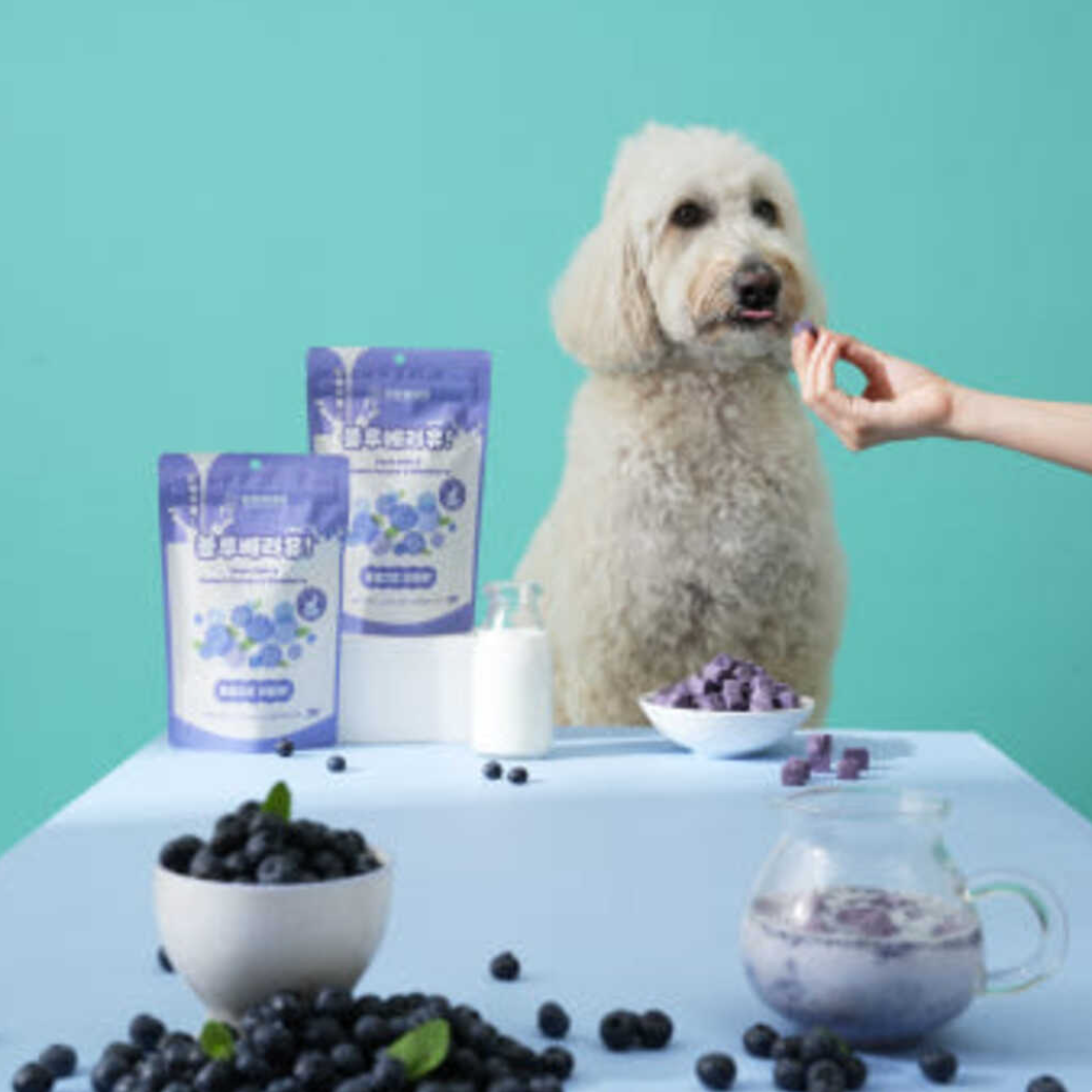 Pre-order ขนมแพะนมบลูเบอร์รี่ 12g  Goat Milk Sweet Potato Blueberry Treat