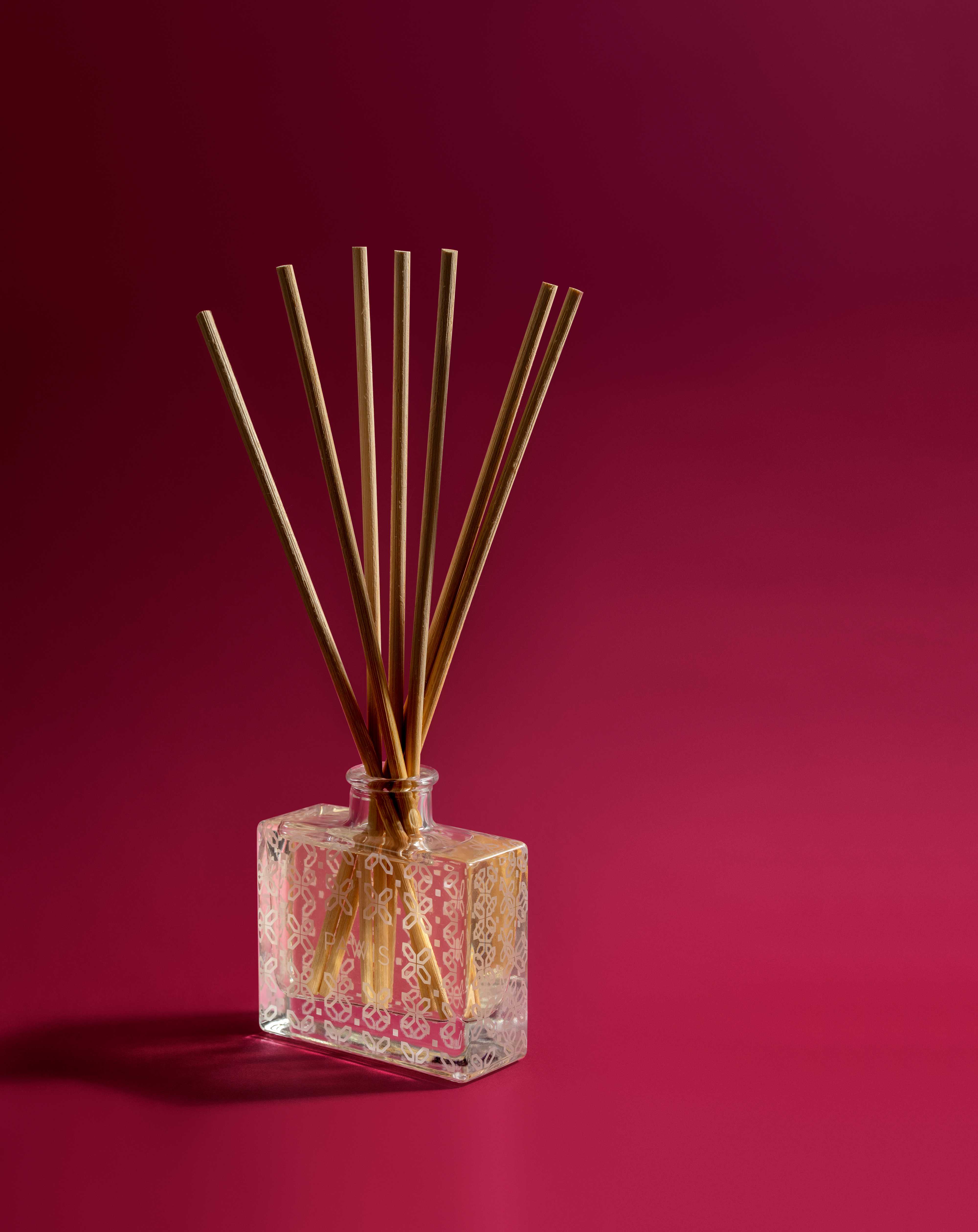 REED DIFFUSER RED BERRY & GERANIUM LEAF 100ML