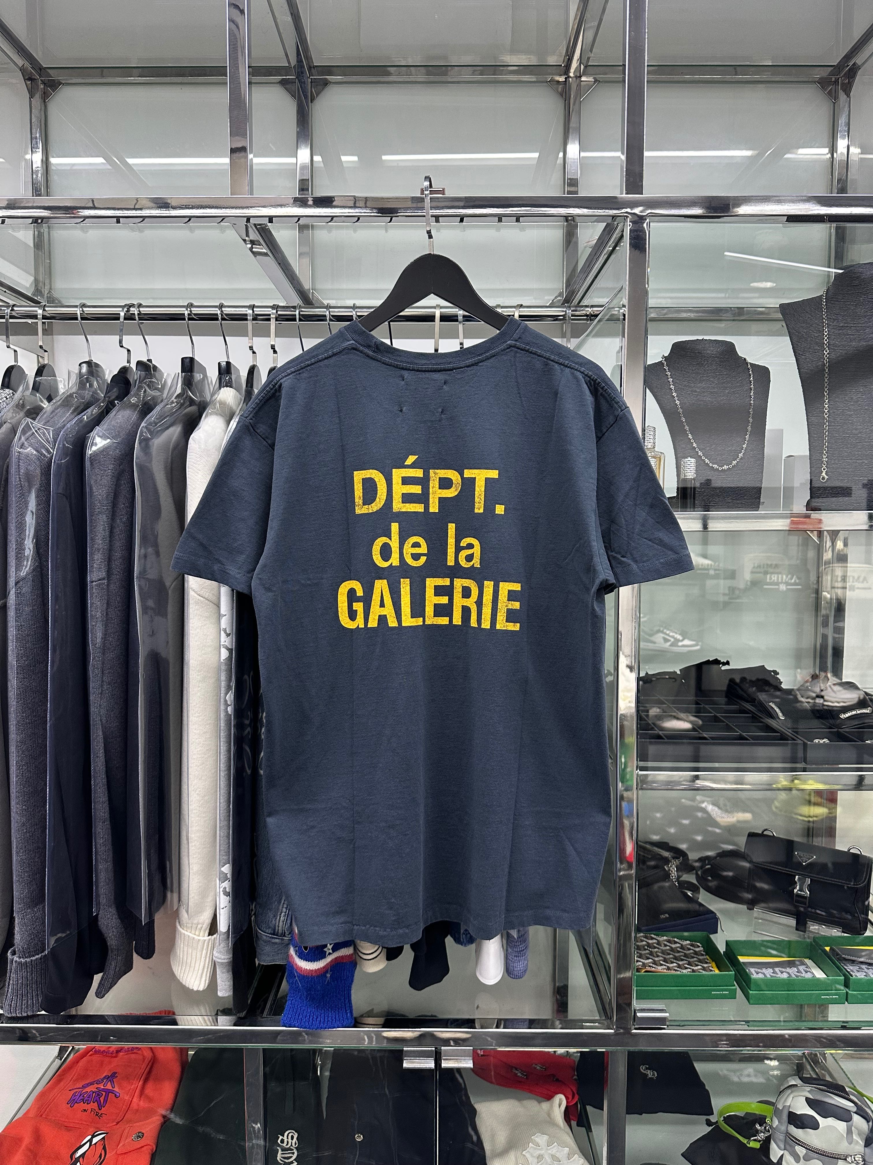 Gallery Dept De La Back Logo Black Tee