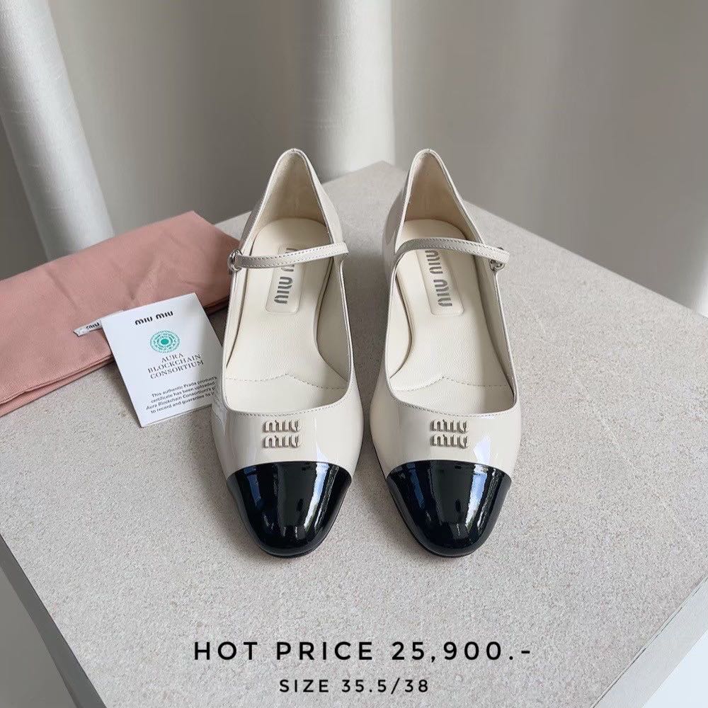 MIUMIU Ballerinas pump