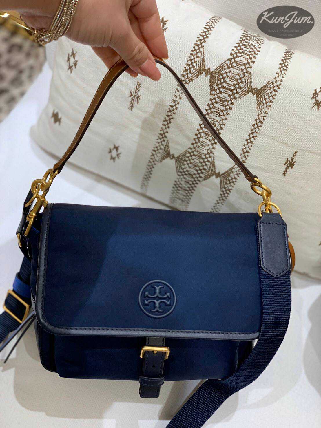 Tory Burch (Style No.74468)