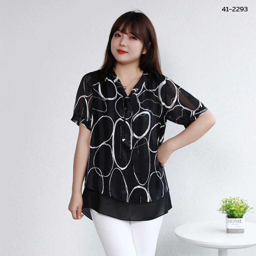 41-2293 เสื้อลายกราฟฟิค สีดำ