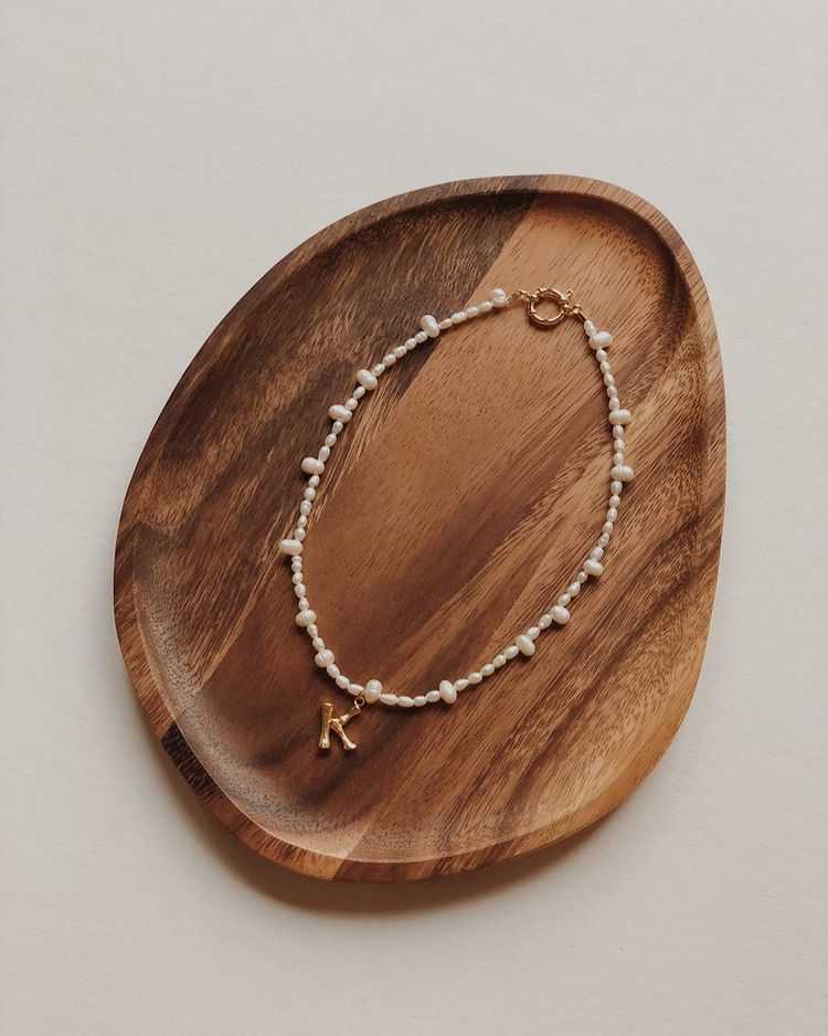 Lina mini initial necklace
