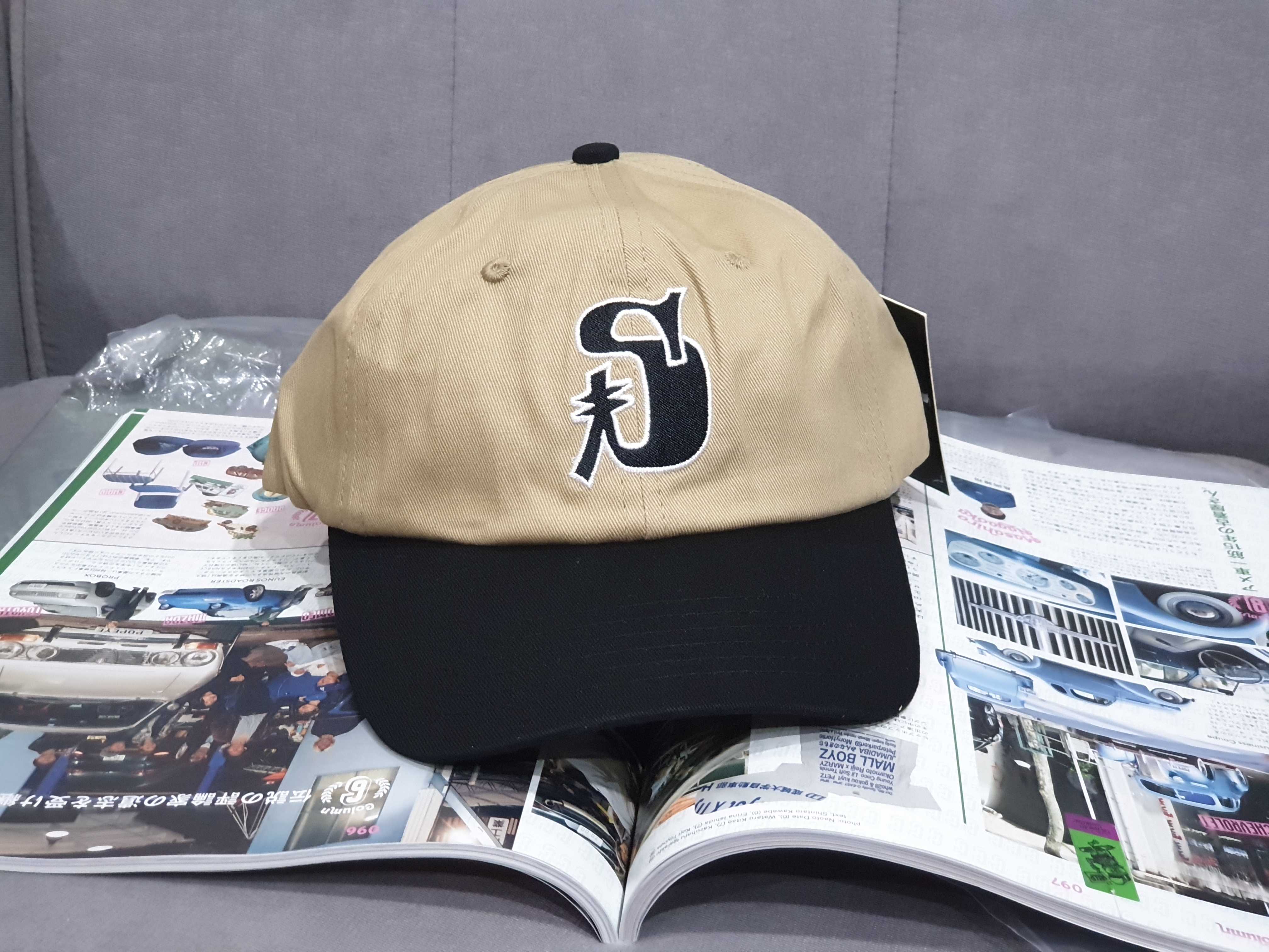 (สินค้าPREORDER15-20DAYS) Stussy vintage S lowpro cap black khakii