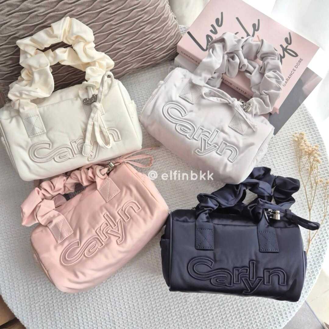 💥รุ่นใหม่💥 Carlyn Tia Mini  กระเป๋าสะพายทรงหมอน ใบเล็ก สีครีม สีชมพู สีเงิน สีกรม