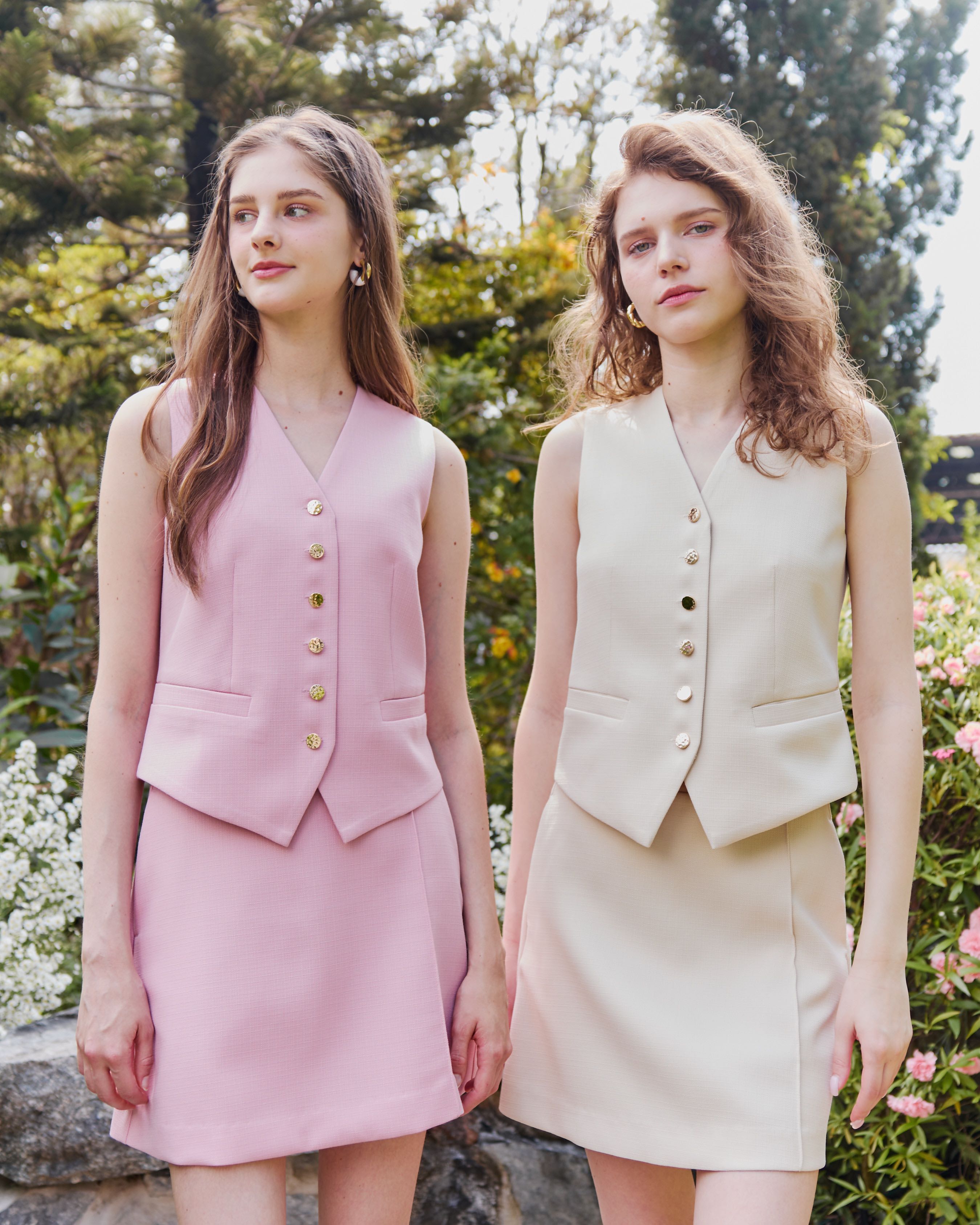 MAVE เสื้อ รุ่น Lucio vest สี Pink/Cream