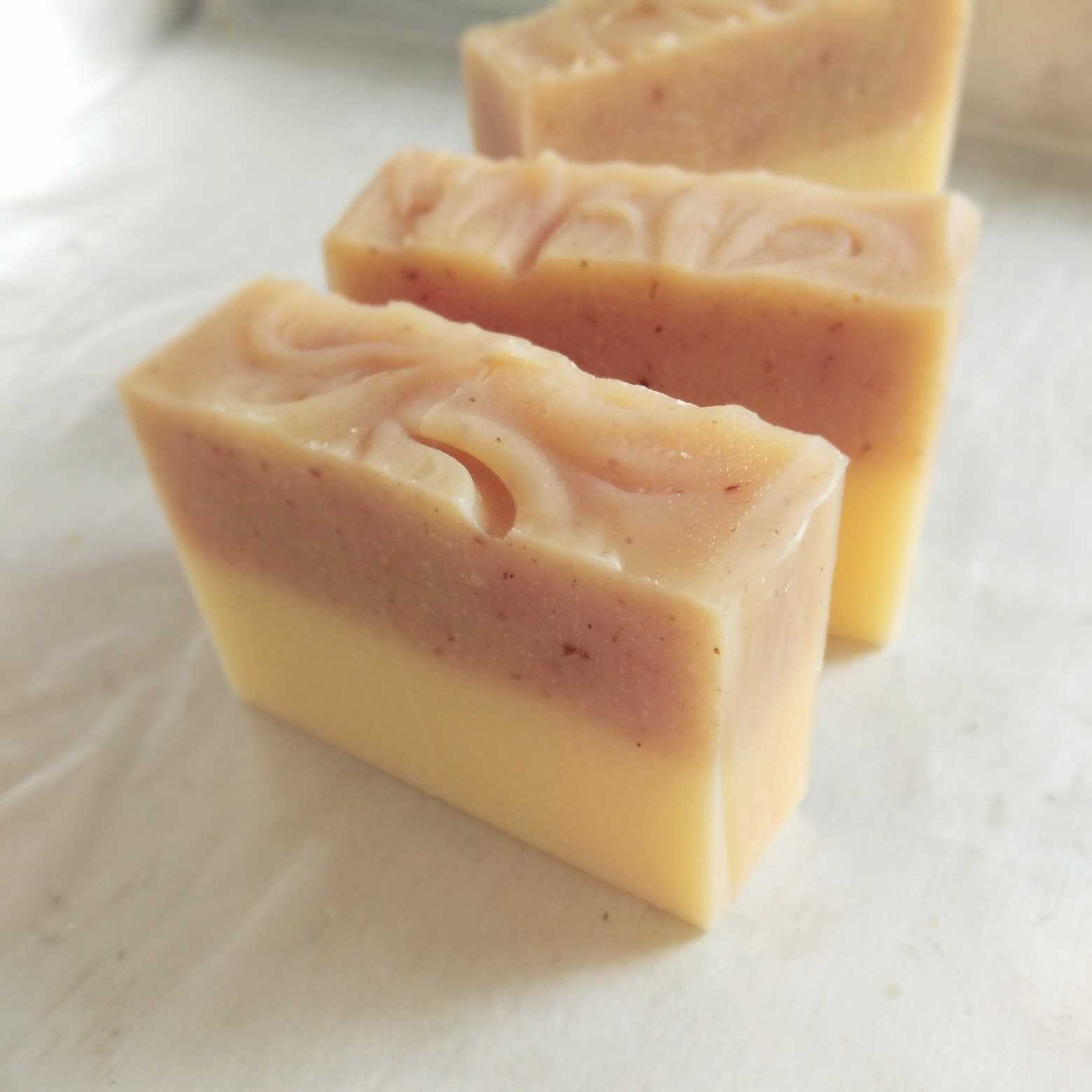 สบู่ตะไคร้  Lemongrass Soap