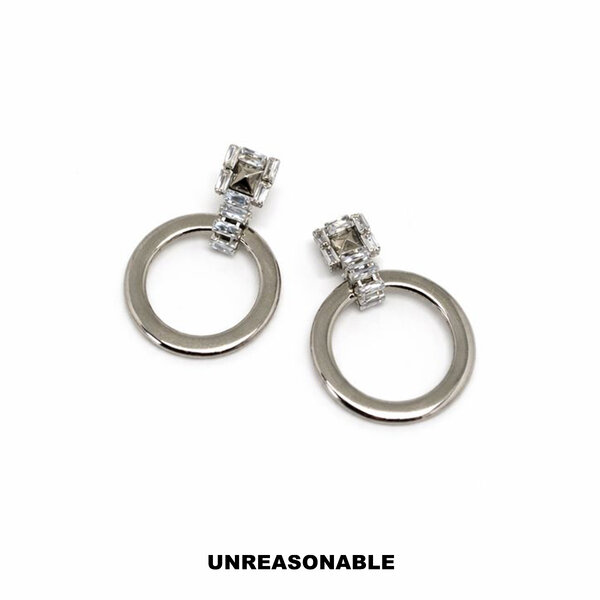 Circle statement earrings สีเงิน UA1023-01 Unreasonable Accessories
