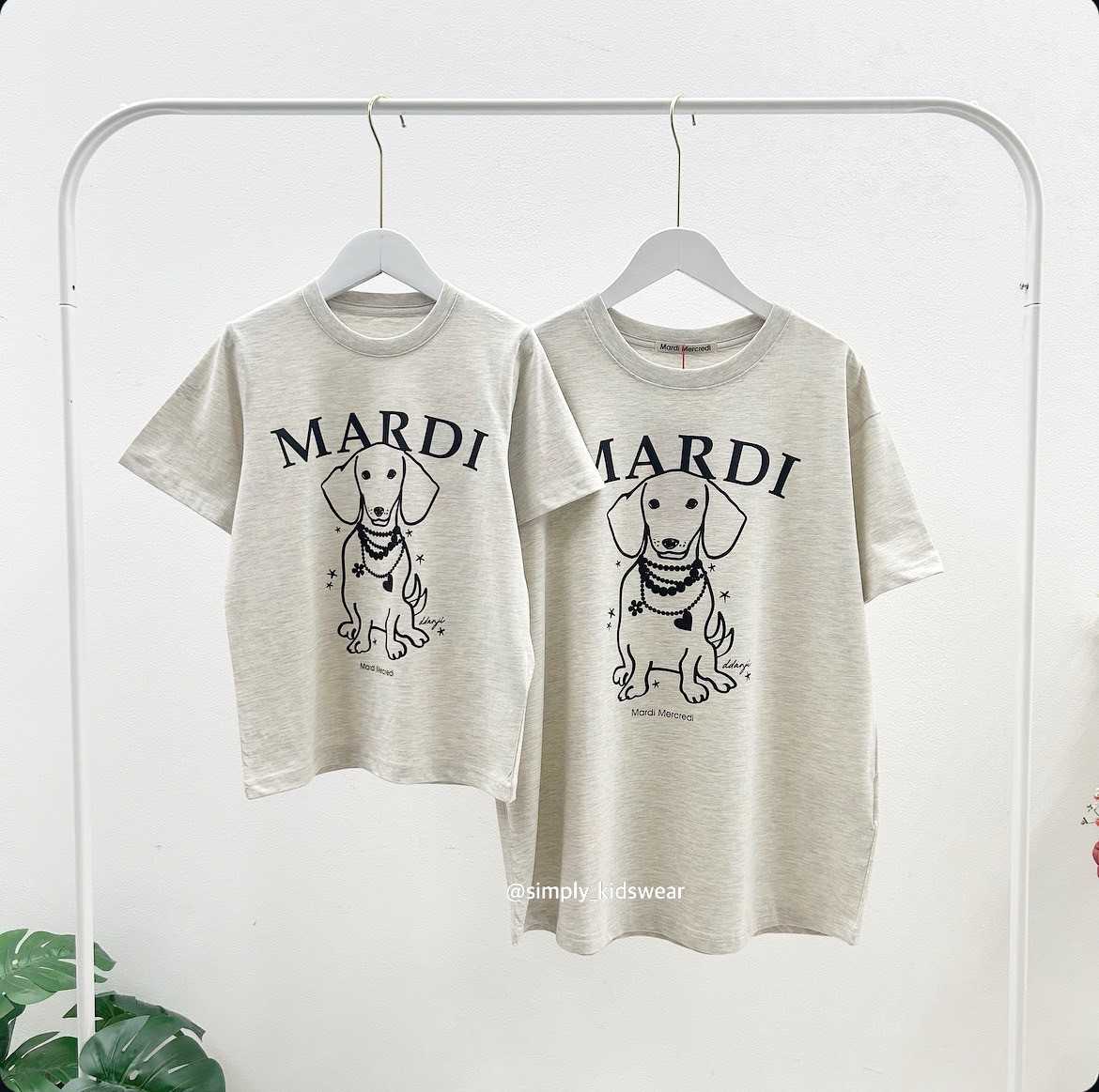 Mardi ddanji Pearl T-Shirt (Oatmeal)