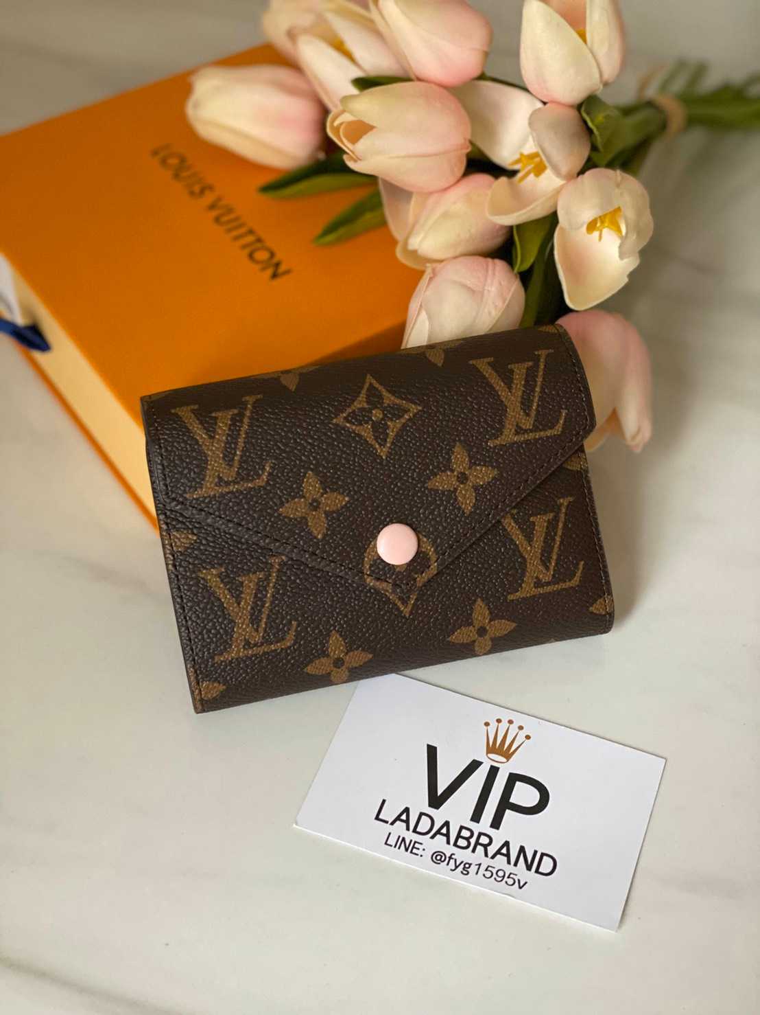 Lv wallet trifold ✅สินค้าพร้อมส่ง✅
