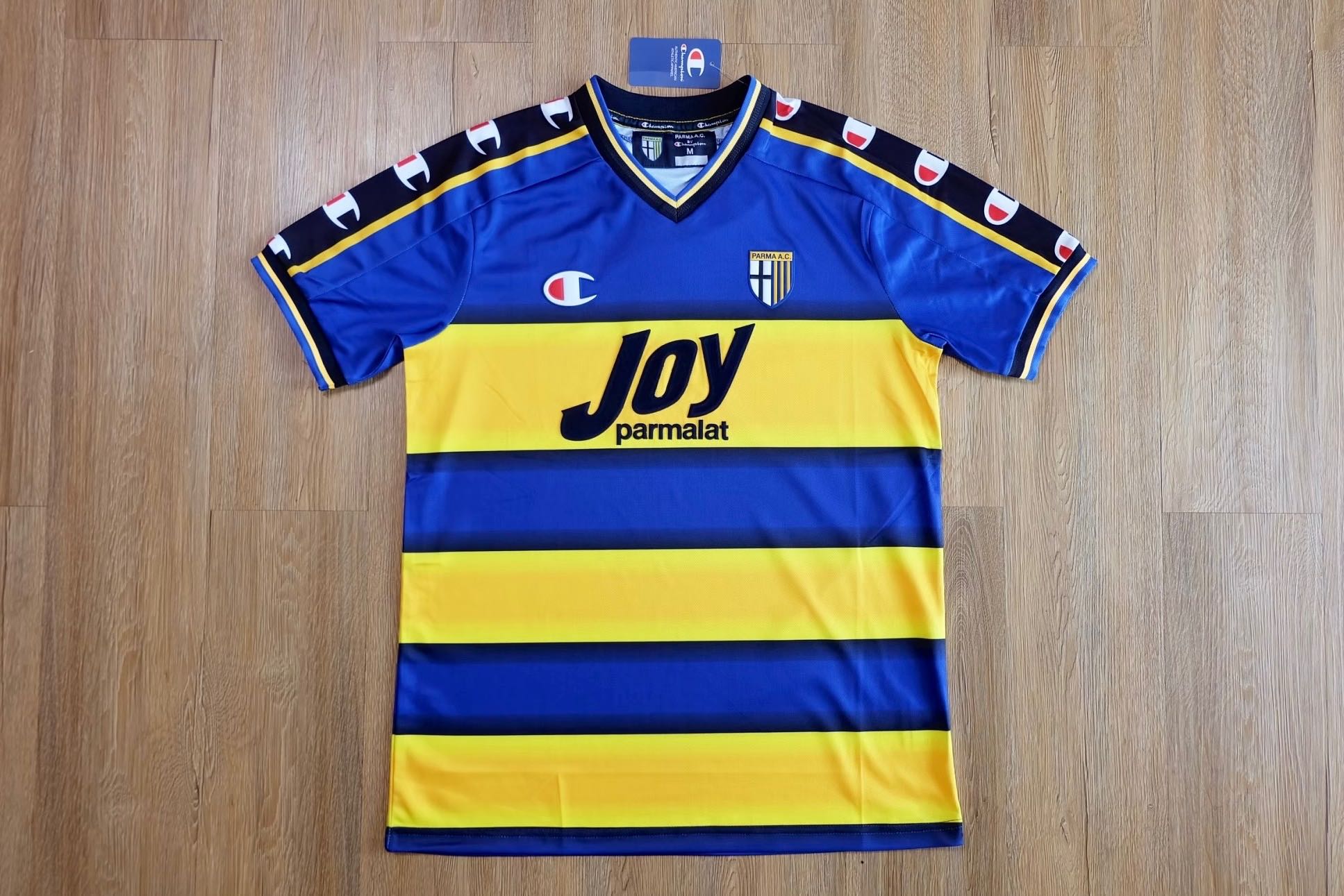 Parma 2001/2002 Retro Vintage Jersey เสื้อฟุตบอลปาร์ม่า