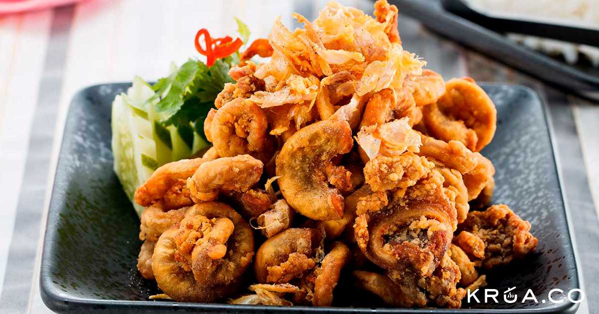 ไส้ตันชุบแป้งทอด  Fried pig uterus with garlic