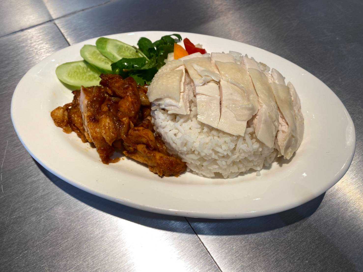 ข้าวมันไก่ต้ม+ย่าง