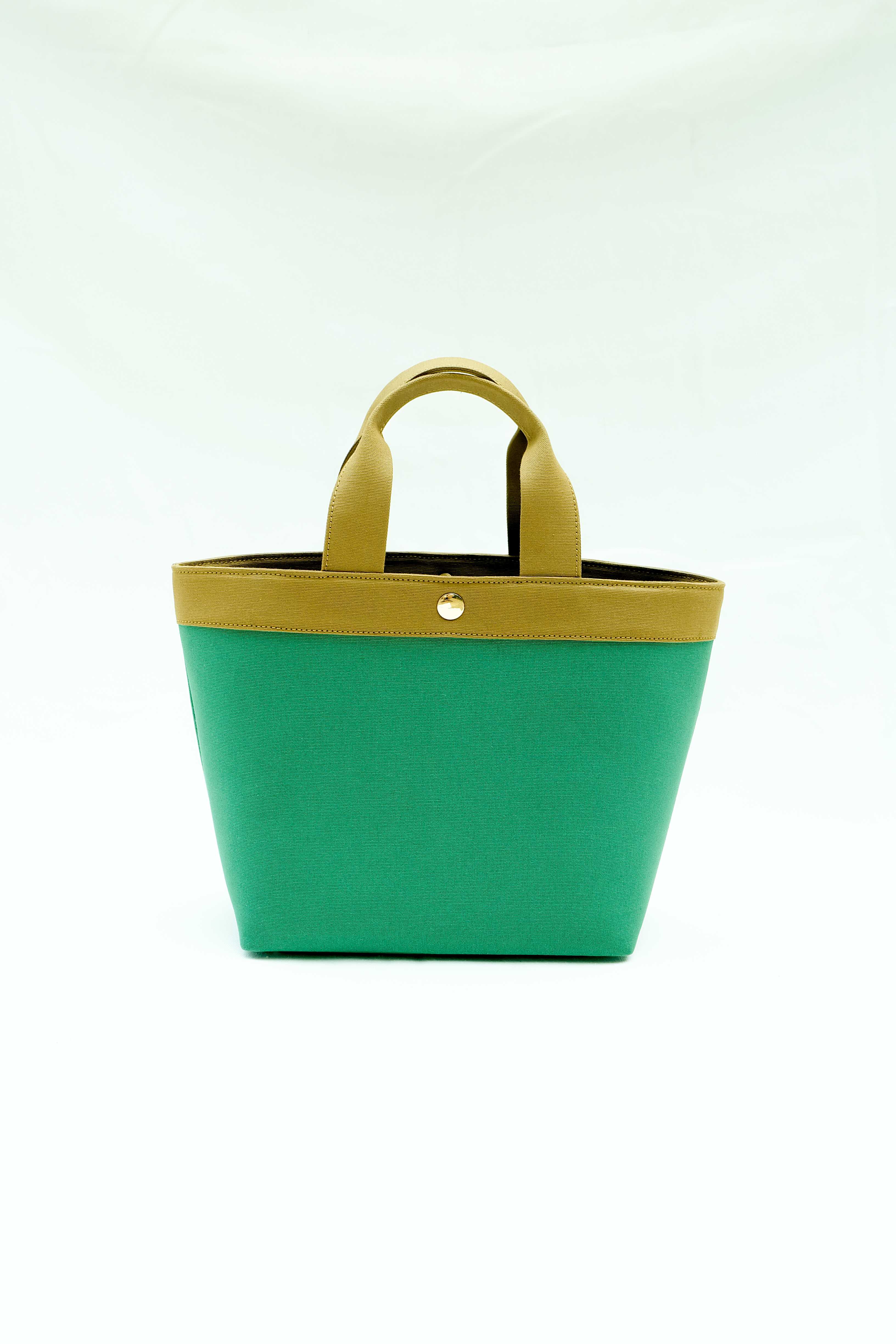 Harper in Green